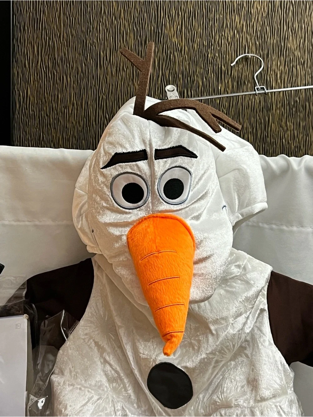 Disney Frozen II Olaf Toddler Costume Size 3-4 Halloween 3 Piece Snowman Outfit